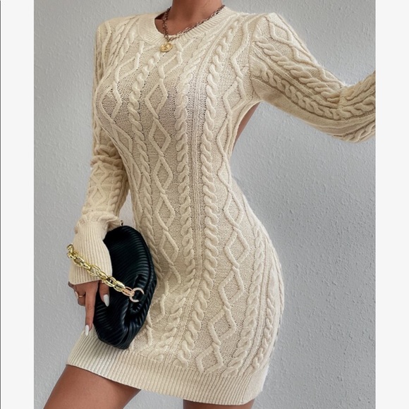 Cut Out Backless Cable Knit Long Sleeves Sweater Dress Sexy - Picture 3 of 9